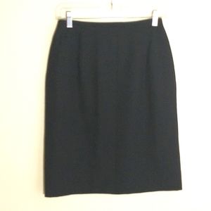 Lauren Ralph Lauren Black 100% Wool fully lined a-line skirt sz 4